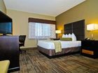 фото отеля BEST WESTERN Plus Night Watchman Inn & Suites