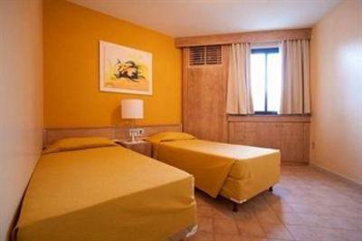 фото отеля Ingleses Praia Hotel