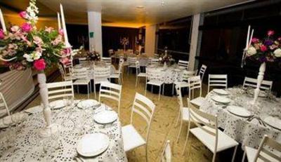 фото отеля Ingleses Praia Hotel