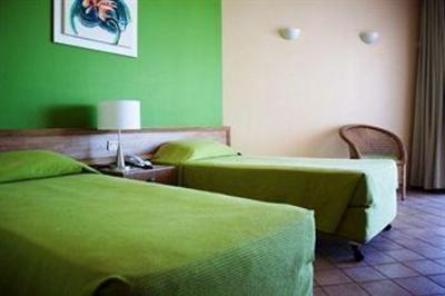 фото отеля Ingleses Praia Hotel