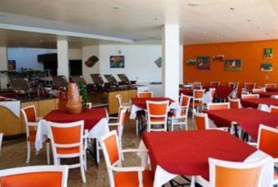 фото отеля Ingleses Praia Hotel