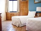 фото отеля Ingleses Praia Hotel