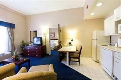 фото отеля Hampton Inn And Suites Hilton Monterrey Norte