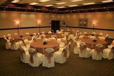 фото отеля Hampton Inn And Suites Hilton Monterrey Norte