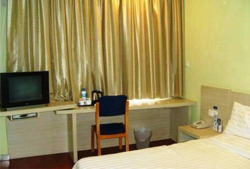 фото отеля Hanting Express Ningbo Mayuan Road