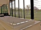 фото отеля Glass on Glasshouse Cottages Caloundra