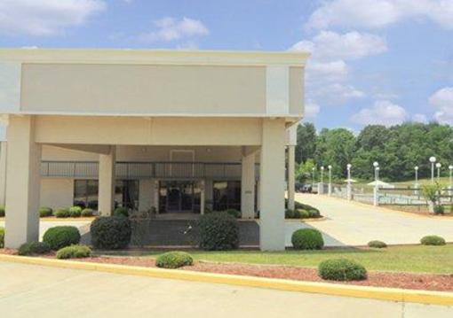 фото отеля Quality Inn Batesville (Mississippi)