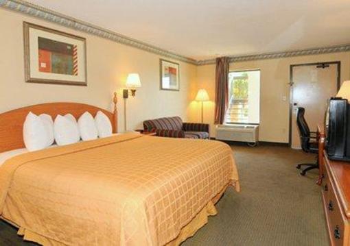 фото отеля Quality Inn Batesville (Mississippi)