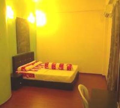 фото отеля Travellers Planet Hostel