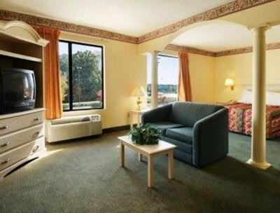 фото отеля Days Inn Burlington East Haw River