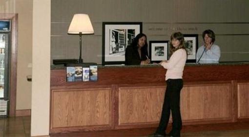 фото отеля Hampton Inn Heath-Newark