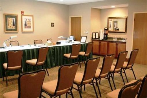 фото отеля Hampton Inn Heath-Newark