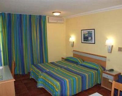 фото отеля Aparthotel Folias