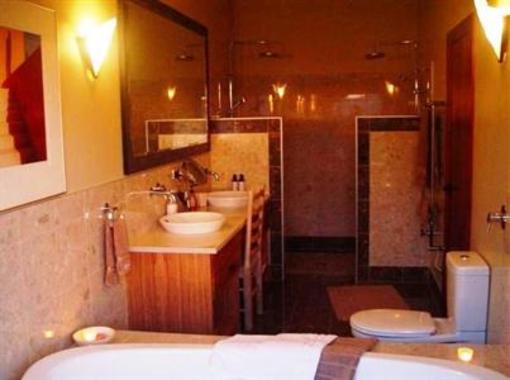 фото отеля Tauhara Sunrise Lodge