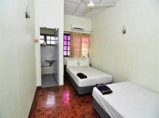 фото отеля Kota Lodge Townhouse