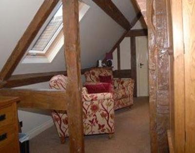 фото отеля Broom Hall Inn Alcester
