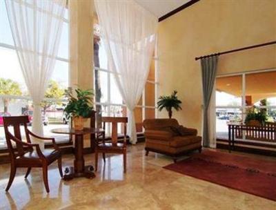 фото отеля Quality Inn & Suites Orlando