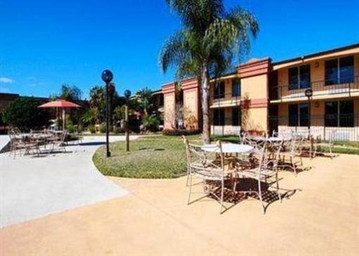 фото отеля Quality Inn & Suites Orlando