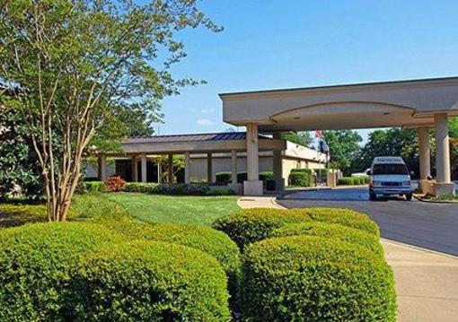 фото отеля Clarion Inn Columbia-Airport