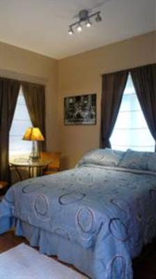 фото отеля Wicker Park Inn