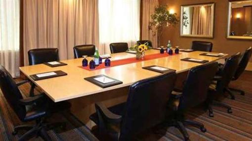 фото отеля DoubleTree by Hilton Orlando Downtown