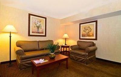 фото отеля Red Lion Hotel Gallup