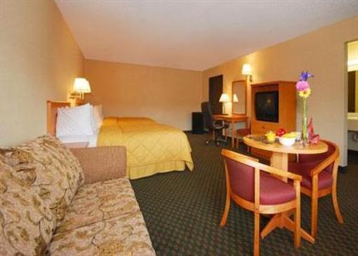 фото отеля Comfort Inn - Los Angeles West Sunset Blvd.