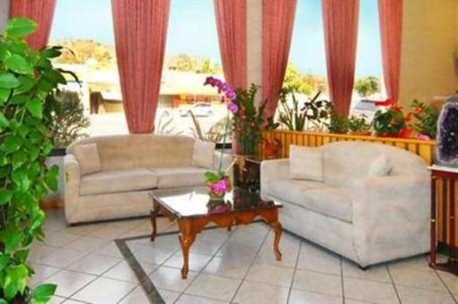 фото отеля Comfort Inn - Los Angeles West Sunset Blvd.