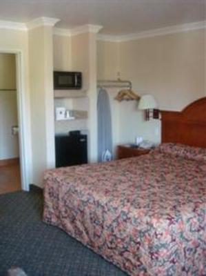 фото отеля Comfort Inn - Los Angeles West Sunset Blvd.