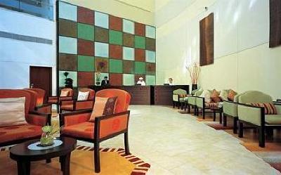 фото отеля Oasis Beach Tower Apartments