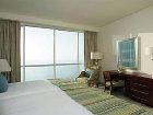 фото отеля Oasis Beach Tower Apartments