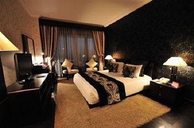 фото отеля Ramada Continental Hotel