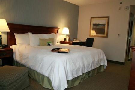 фото отеля Hampton Inn Clarks Summit