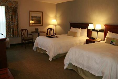 фото отеля Hampton Inn Clarks Summit