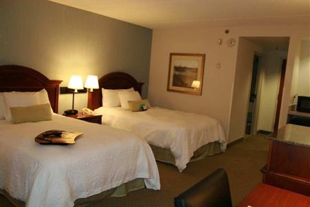 фото отеля Hampton Inn Clarks Summit