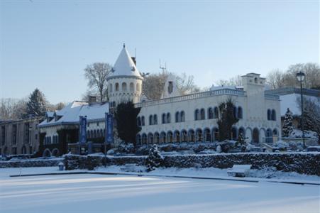 фото отеля Chateau Du Lac Hotel