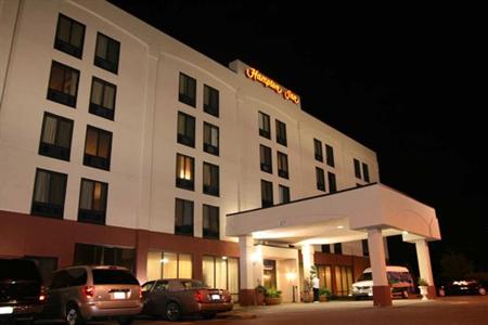 фото отеля Hampton Inn Carlstadt-At The Meadowlands