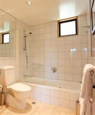 фото отеля Garden Court Suites Queenstown