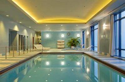 фото отеля Hilton Suites Chicago/Magnificent Mile