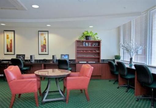 фото отеля Courtyard by Marriott Jacksonville Beach Oceanfront