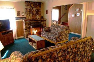 фото отеля Sleepy Forest Cottages