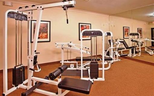 фото отеля Staybridge Suites Chesterfield O'Fallon