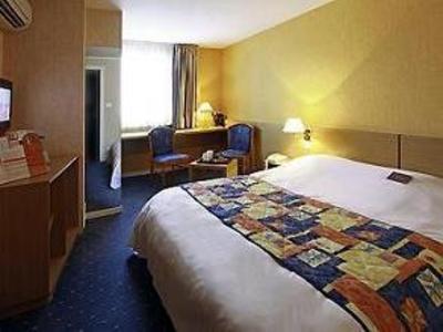 фото отеля Mercure Luxeuil Les Bains Hexagone