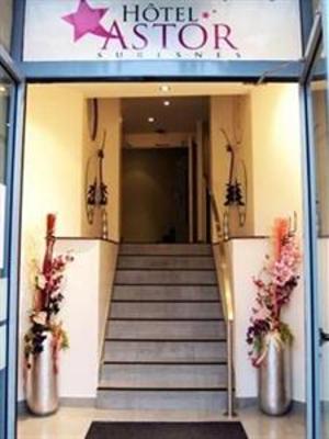 фото отеля Astor Hotel Suresnes