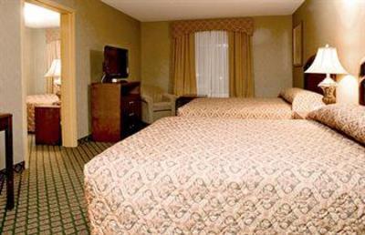 фото отеля Coast Edmonton East Hotel