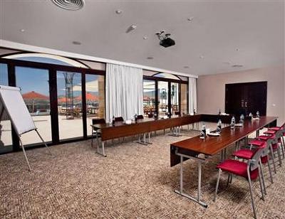 фото отеля Ramada Resort Bodrum