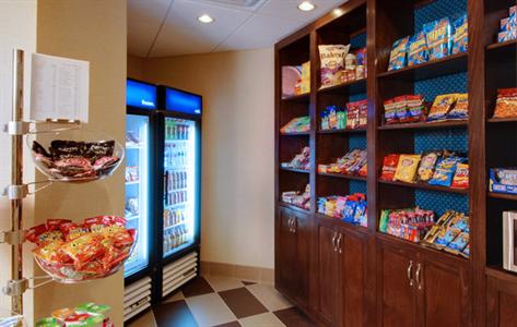 фото отеля Hampton Inn White Plains Elmsford
