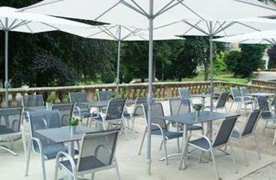 фото отеля Homtel Le Parc Hotel Allevard