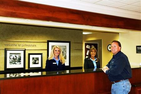 фото отеля Hampton Inn Princeton (Indiana)