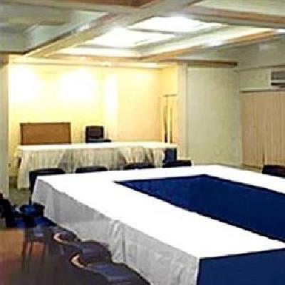 фото отеля Hotel Sharanam